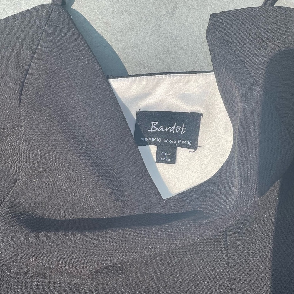 Bardot Spaghetti strap Top Black with White Satin Lining‎ - Picture 2 of 3
